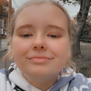 Meet your Posher, Abbie